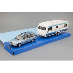 1:43 Масштабная модель Vollswagen Passat + прицеп-кемпер Polar 730