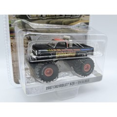 1:64 Масштабная модель CHEVROLET K20 Monster Truck "Excaliber" Bigfoot 1987