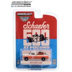 1:64 Масштабная модель FORD F-250 пикап с пожарным оборудованием "Schaefer 500 Official Truck" 1971