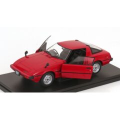 1:24 Масштабная модель MAZDA RX-7 1980 Red