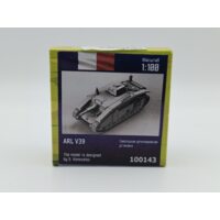 1:100 Сборная модель Французская САУ ARL V39