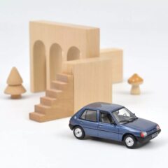 1:43 Масштабная модель PEUGEOT 205 GL 1988 Ming Blue