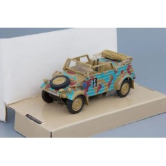 1:43 Масштабная модель VW Kubelwagen песочный, голубой камуфляж (тент сложен)