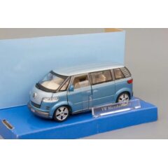 1:43 Масштабная модель VW Microbus (2001) light blue