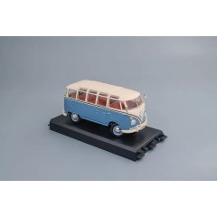 1:43 Масштабная модель VW T1 Samba (blue/white) поворотные колеса