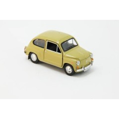 1:43 Масштабная модель Zastava 750 (beige)