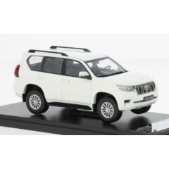 1:43 Масштабная модель TOYOTA Land Cruiser Prado 4x4 2018 White
