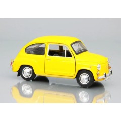 1:43 Масштабная модель Zastava 750 (yellow)