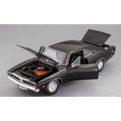 1:18 Масштабная модель DODGE Charger R/T (1969), black