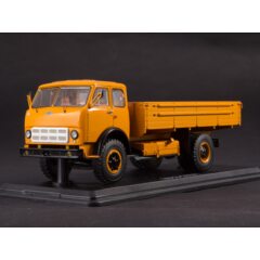1:43 Масштабная модель МАЗ-500А бортовой (оранжевый)