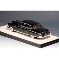 1:43 Масштабная модель CADILLAC Fleetwood 60 Special 1949 Black