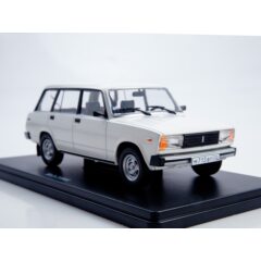 1:24 Легендарные Советские Автомобили №102 - Волжский-21044 "Жигули"
