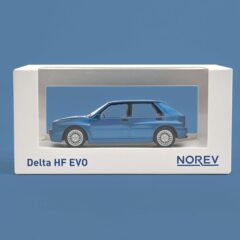 1:43 Масштабная модель LANCIA Delta HF Integrale Evo 2 1993 Blue Lagos