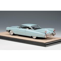 1:43 Масштабная модель CADILLAC Coupe Deville 1959 Breton Blue