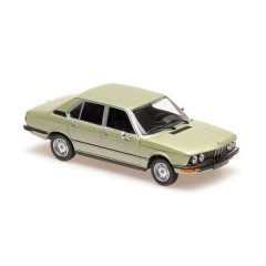 1:43 Масштабная модель BMW 520 - 1972 (light greenmet)