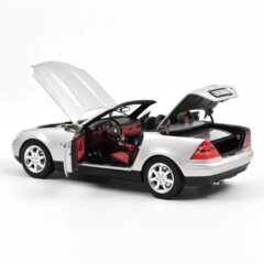1:18 Масштабная модель MERCEDES-BENZ SLK (R172) Convertible 1996 Brillant Silver