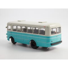 1:43 Наши автобусы №22 - РАФ-976