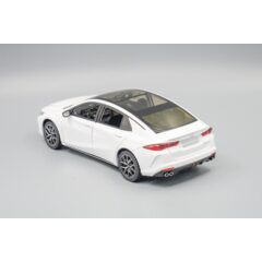 1:24 Модель GAC Trumpchi Empow, белый, 21 см