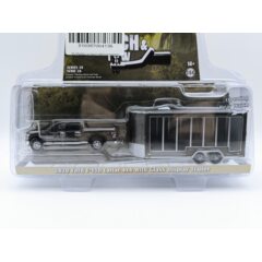 1:64 набор FORD F-150 Lariat 4x4 со стеклянным демонстрационным прицепом 2020 Stone Gray