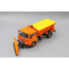 1:43 Kultowe Ciezarowki PRL-u №99 - JELCZ 325 Plugopiaskarka P1
