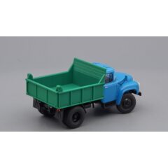 1:43 Масштабная модель ММЗ 4502 (ранняя решетка), голубой