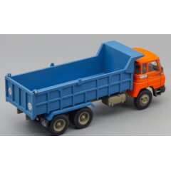 1:43 Масштабная модель Barreiros 64/26V (1974), orange / blue