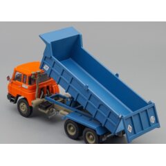 1:43 Масштабная модель Barreiros 64/26V (1974), orange / blue