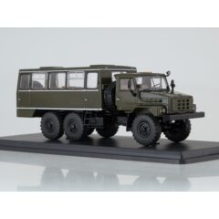 1:43 Масштабная модель Вахтовый автобус НЗАС-4211 (4322)