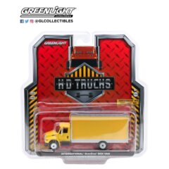1:64 Масштабная модель INTERNATIONAL Durastar Box Van (фургон) 2019 Yellow