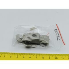 1:100 Сборная модель Французский бронеавтомобиль Panhard 178 поздний