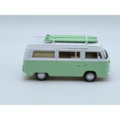 1:43 Масштабная модель VW T2 Combi Camper Van с досками для серфинга 1973 Green