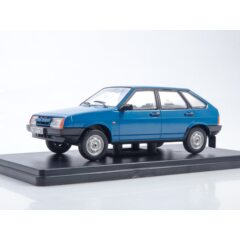 1:24 Легендарные Советские Автомобили №103 - Волжский-21091