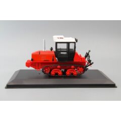 1:43 Тракторы №104 - ВТ-150