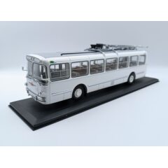 1:43 Масштабная модель Троллейбус ЗиУ-5 иней с боксом