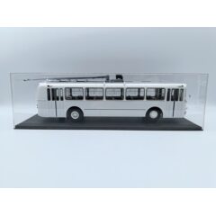 1:43 Масштабная модель Троллейбус ЗиУ-5 иней с боксом