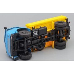 1:43 Масштабная модель МАЗ-5111 самосвал с боковой разгрузкой, голубой / желтый