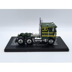 1:43 Масштабная модель седельный тягач PETERBILT 352 Pacemaker 1979 Green