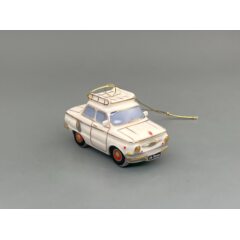 Елочная игрушка "Запорожец с багажником" белый