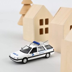 1:43 Масштабная модель RENAULT 21 Nevada "SAMU" (неотложная медицинская помощь) 1991