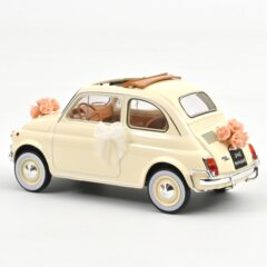 1:18 Масштабная модель FIAT 500 L "Wedding Gift" 1968 Ivory (свадебный подарок)