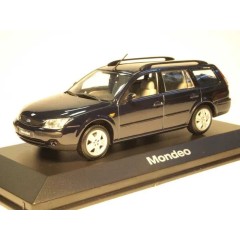 1:43 Масштабная модель Ford Mondeo III Turnier (black)
