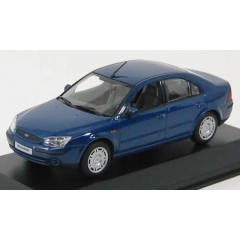 1:43 Масштабная модель Ford Mondeo Mkiii 2001 Blue metallic