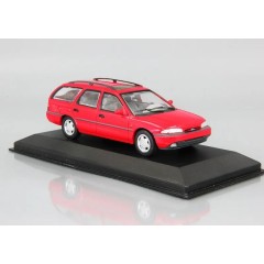 1:43 Масштабная модель Ford Mondeo Turnier (red)