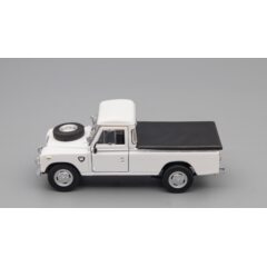 1:43 Масштабная модель LAND ROVER Series 109 Pickup, white
