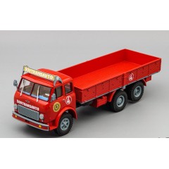 1:43 Масштабная модель Минский 516 Leipziger Messe из к/ф "Мировой парень", красный