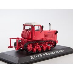 1:43 Тракторы №138 - ДТ-75 "Казахстан"