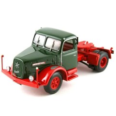 1:43 Масштабная модель Henschel HS 140 S Sattelzugmaschine - 1954 - Green/Red