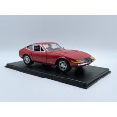 1:24 Масштабная модель FERRARI 365 Gtb/4 1968