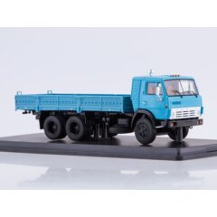 1:43 Масштабная модель КАМАЗ-53212 бортовой