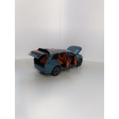 1:24 Масштабная модель Lixiang L9, голубой